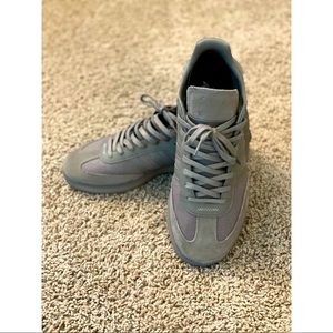 Men’s Adidas Sneakers